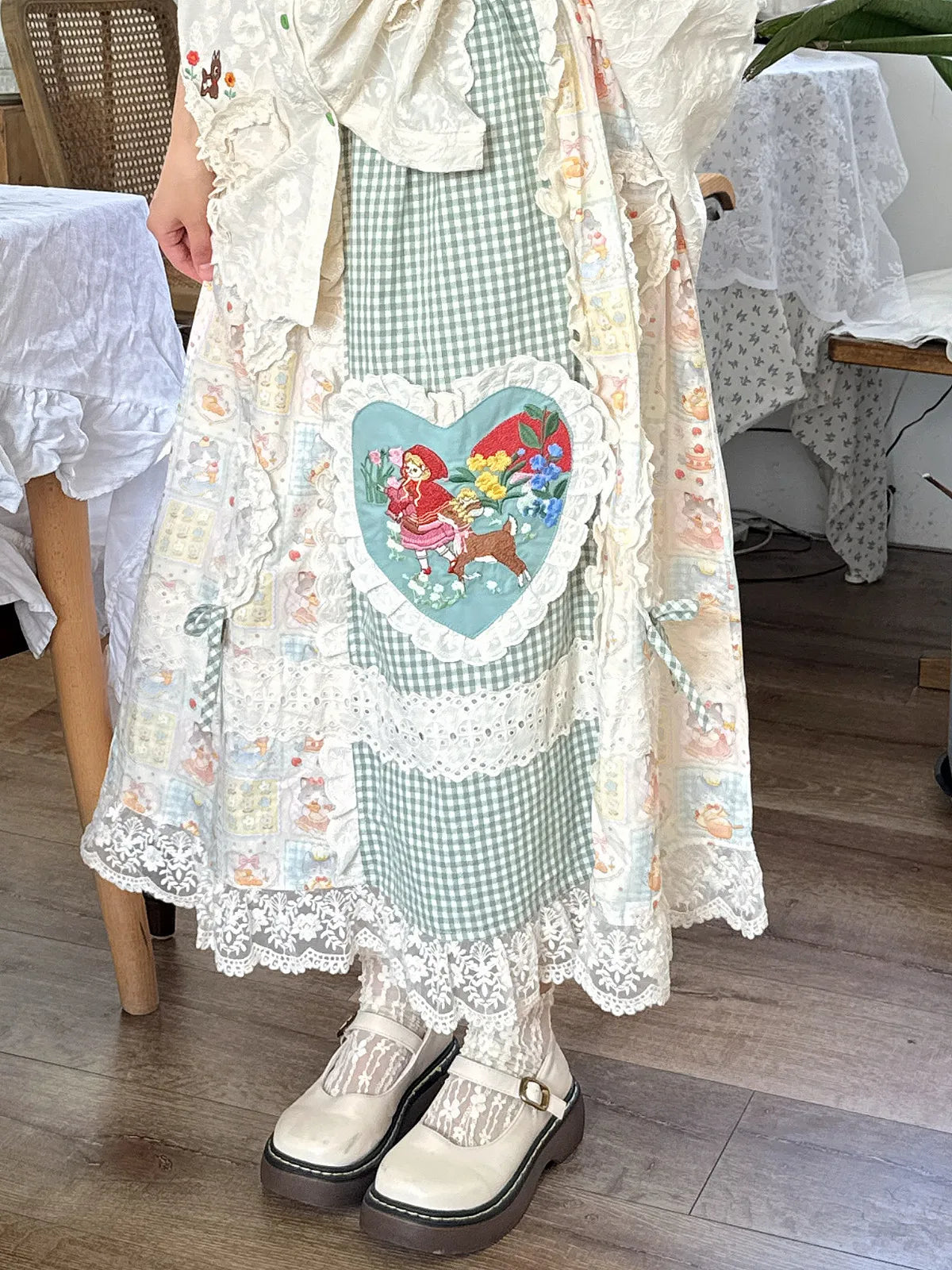 Lace Edge Print Embroidered Vintage Skirt