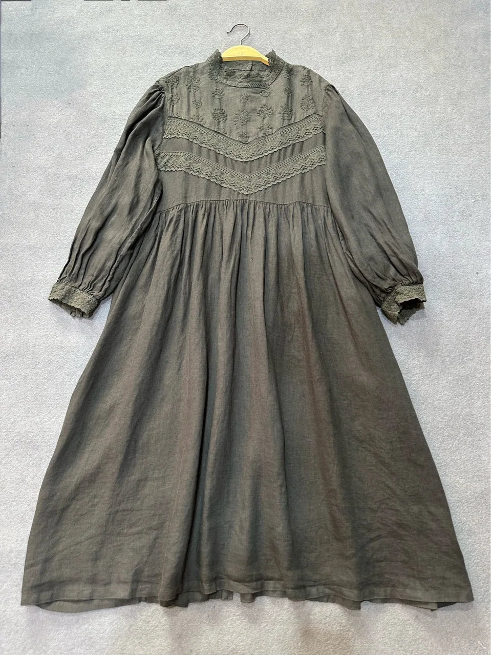 Johnature Japanese Mori Women Linen Embroidered Dress 2025 Autumn New Vintage French Puff Sleeves Lace Collar Autumn Long Dress