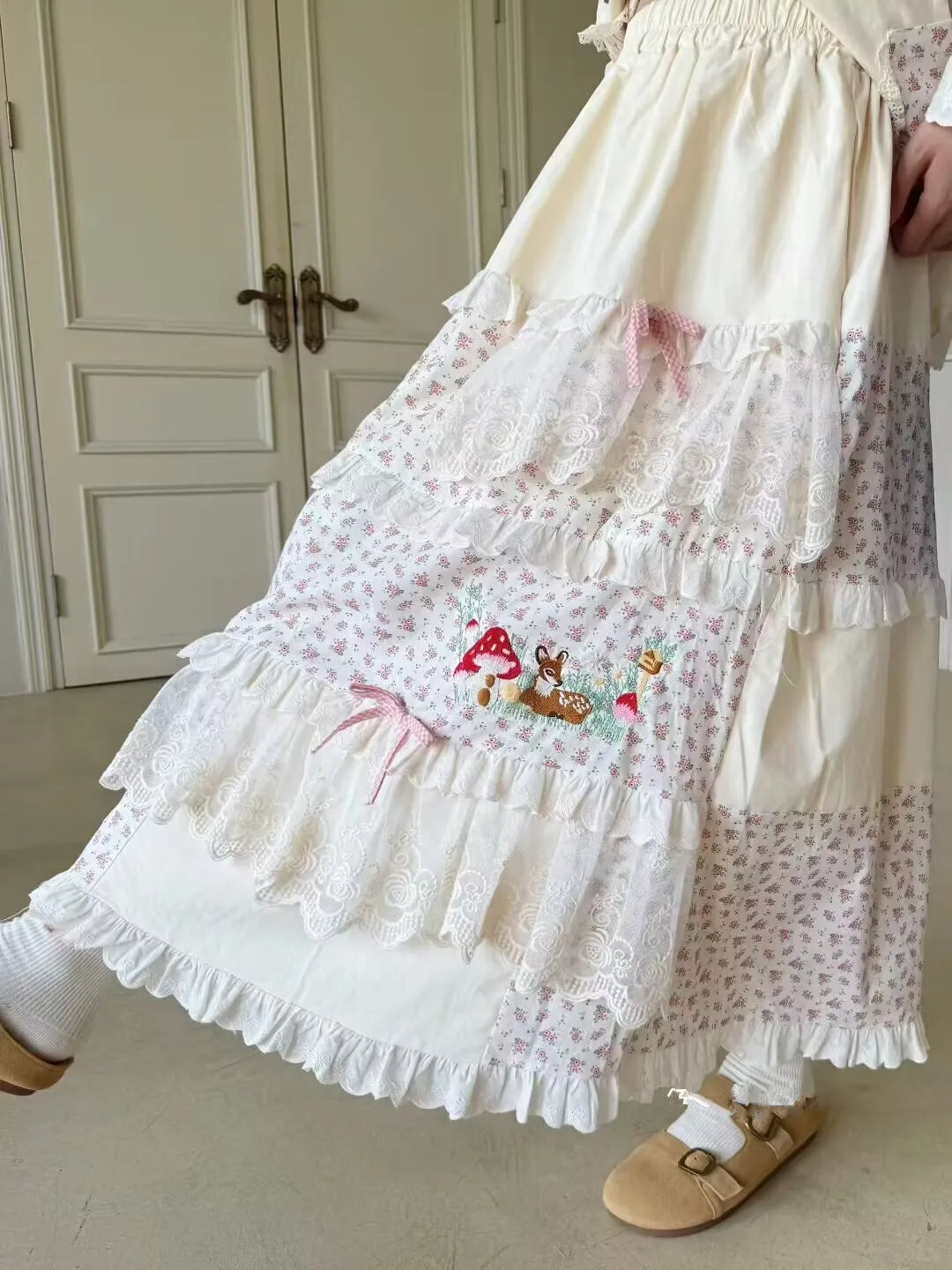 Embroidery Lace Ruffled Cotton Pleated Long Skirt