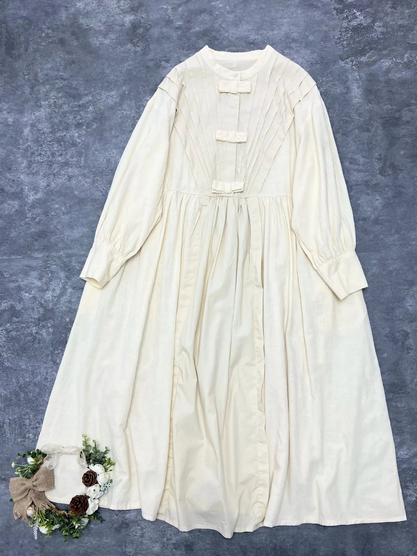 Vintage Pleated Cotton Linen Long Dress Women Spring Japan Mori Girl O Neck Puff Sleeve French Midi Dress Casual Loose Vestidos