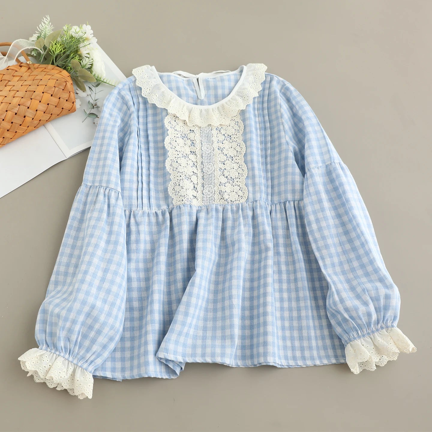 Japanese Sweet Mori Girl Vintage Plaid Lace Patchwork Cotton Shirts Women Autumn O-Neck Long Sleeve Casual Loose Blouse Tops