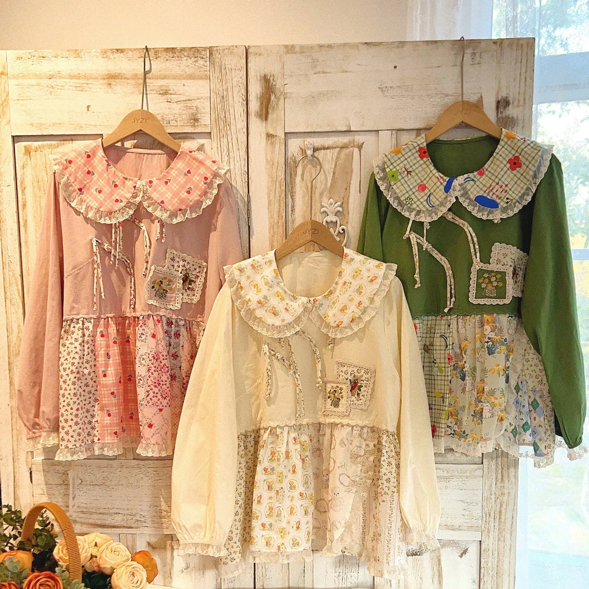 Patchwork Green Cotton Linen Lace Ruffle Doll Collar Top