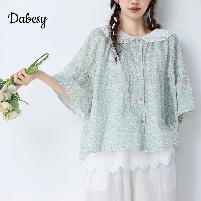 Vintage Flower Embroidery Lace-up Blouse