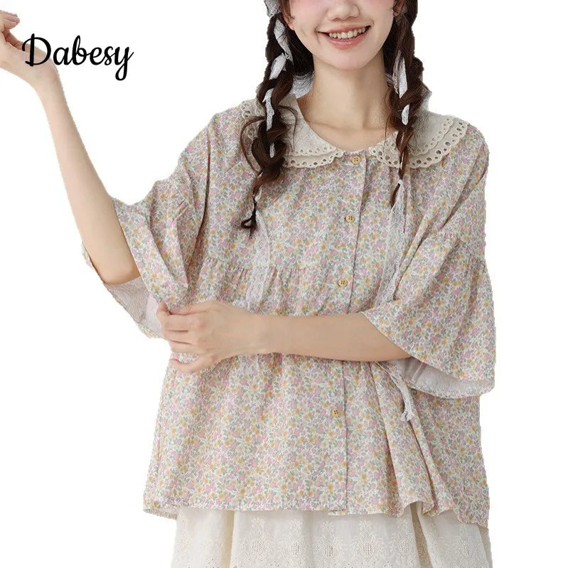 Vintage Flower Embroidery Lace-up Blouse