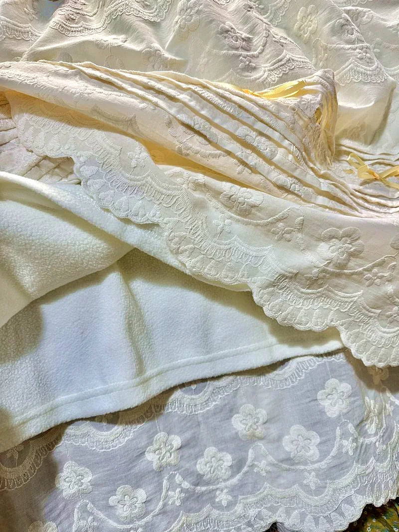 Patchwork Lace Pleated White Long Dress