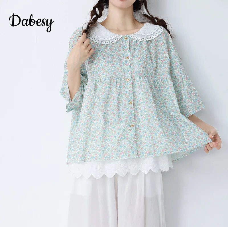 Vintage Flower Embroidery Lace-up Blouse