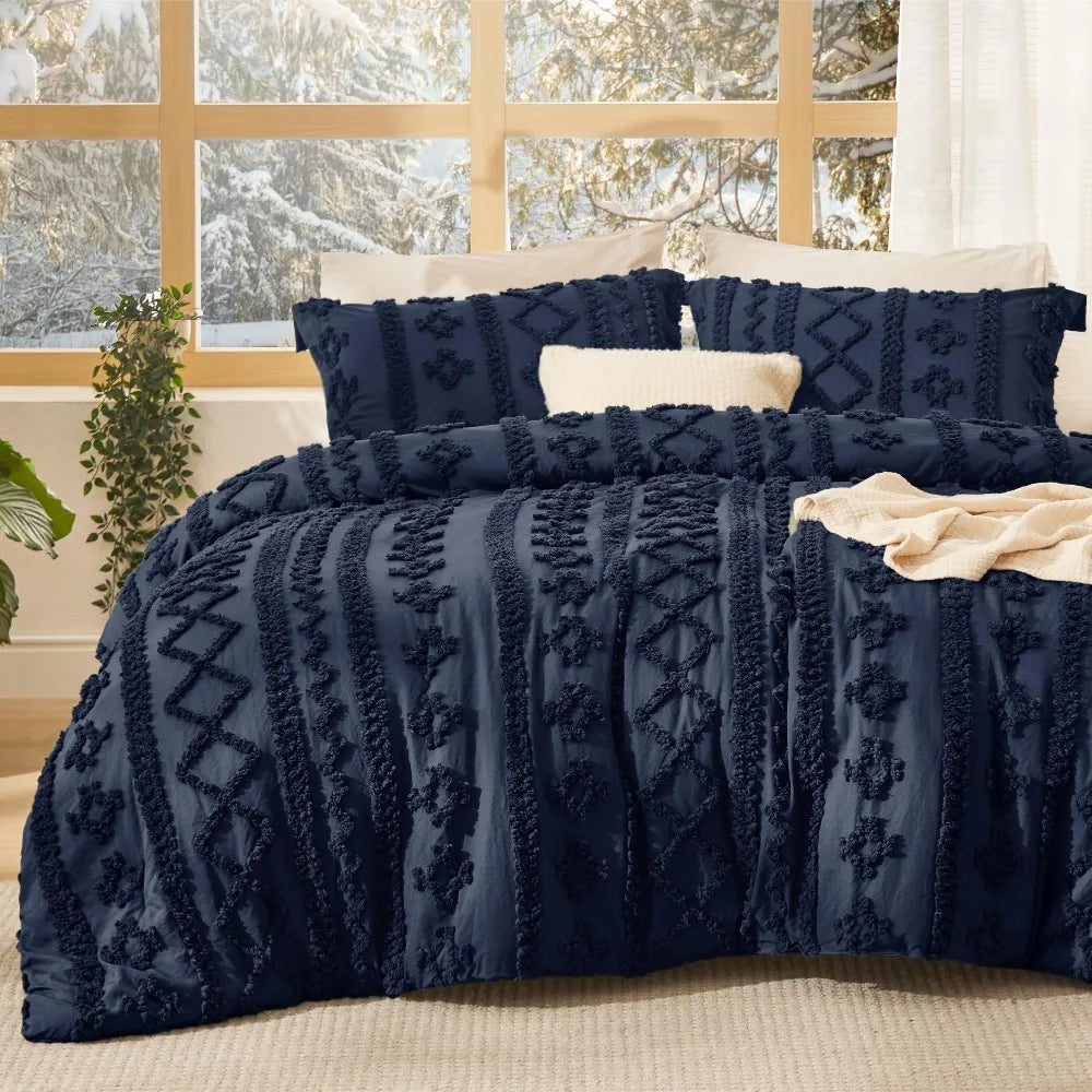 Bedsure Tufted GentleSoft™ 3 Pieces Farmhouse Shabby Chic Embroidery Bedding